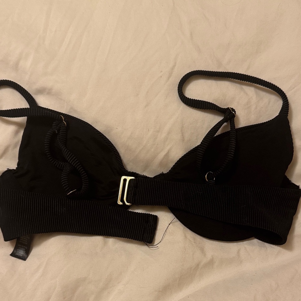 Beach Riot Black Ribbed Bikini Top - Picture 3 of 3